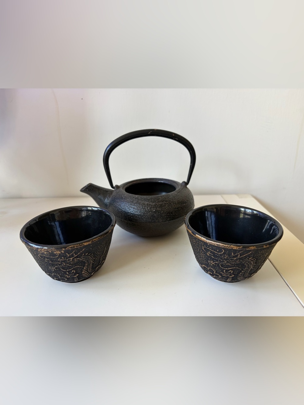 Vintage Japanese Cast Iron Teapot (no lid) Set with Gold Embossed cups